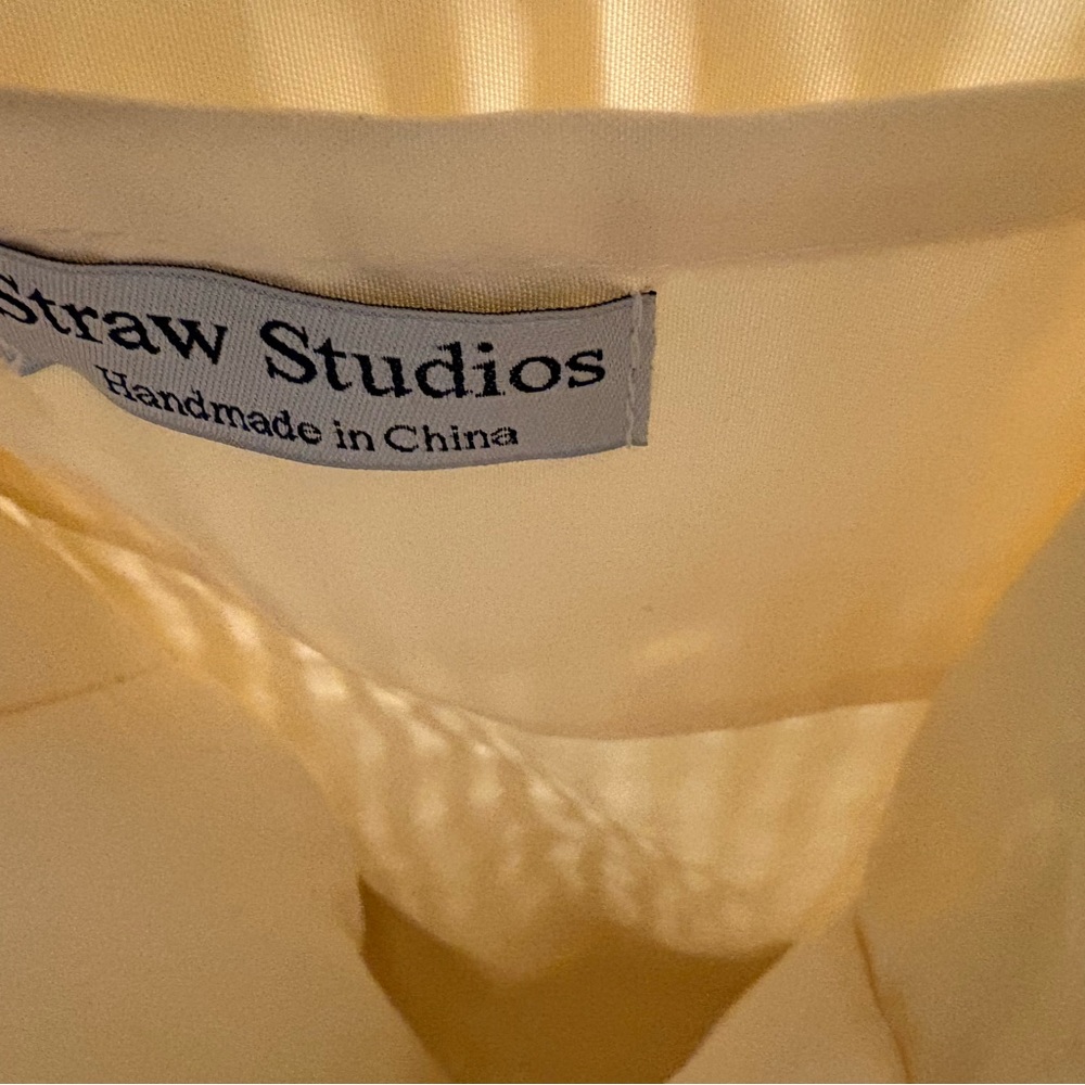 Straw Studios Soft Pale Yellow Crochet Tote - Picture 6 of 8